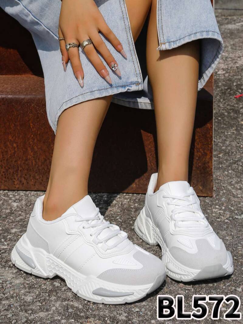 Buty sportowe damskie Roz 36-41/ 12 par